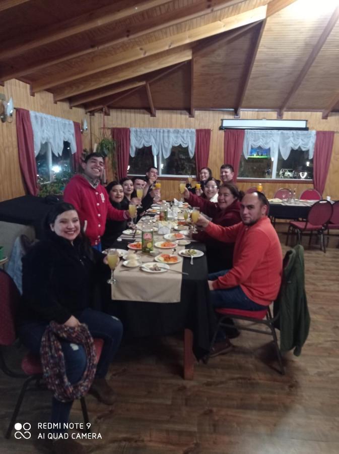 Hospedaje Cabana Y Restaurante Don Niba Villa Cerro Castillo Kültér fotó